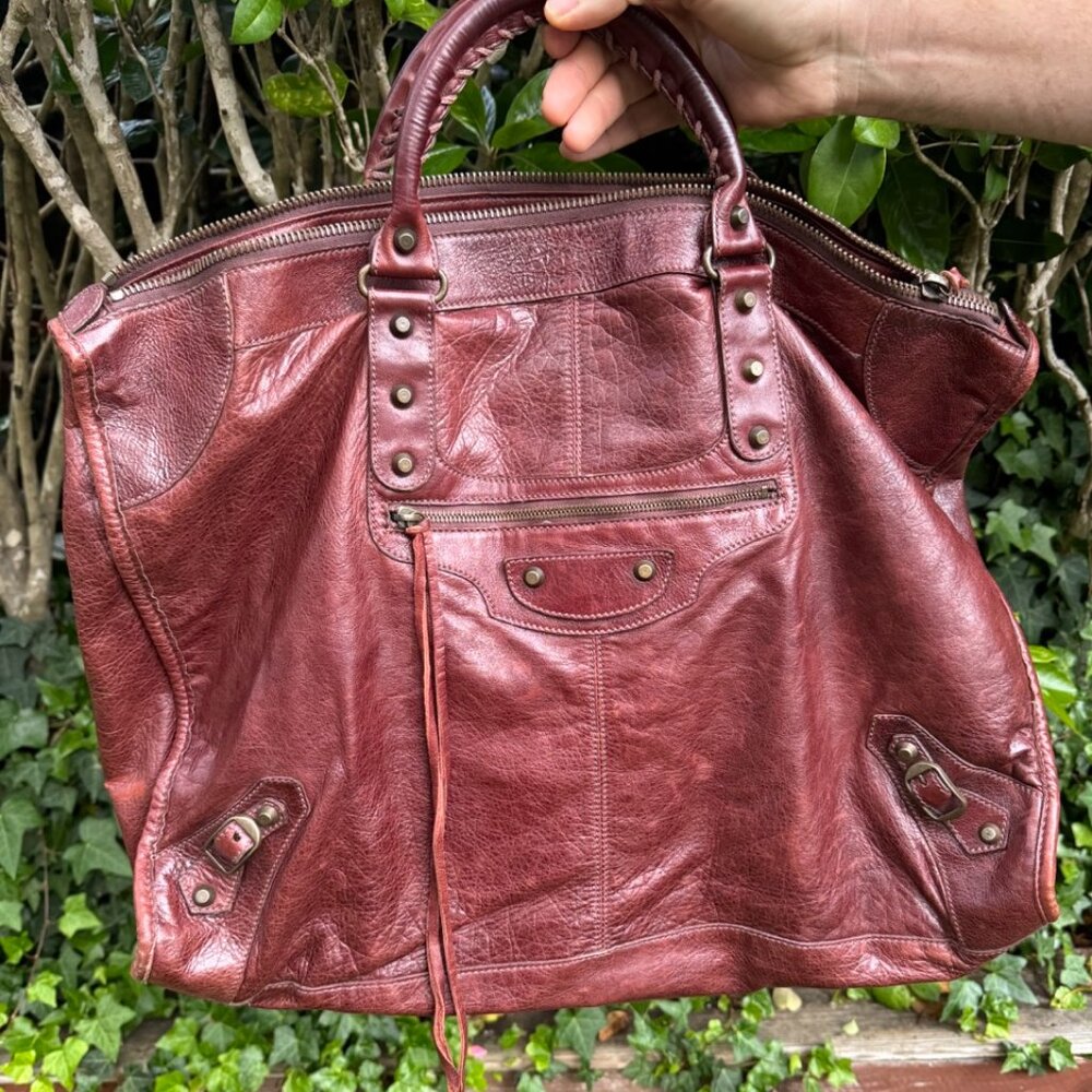 Auth Balenciaga Fall/Winter 2004 Marron Brown Burgundy Chevre Weekender Tote Bag
